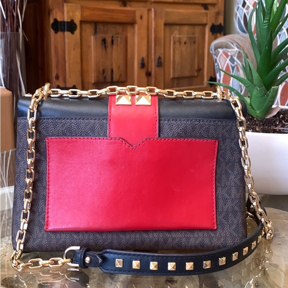 💥💥SOLD💥💥Michael Kors Crossbody - Picture 2 of 3